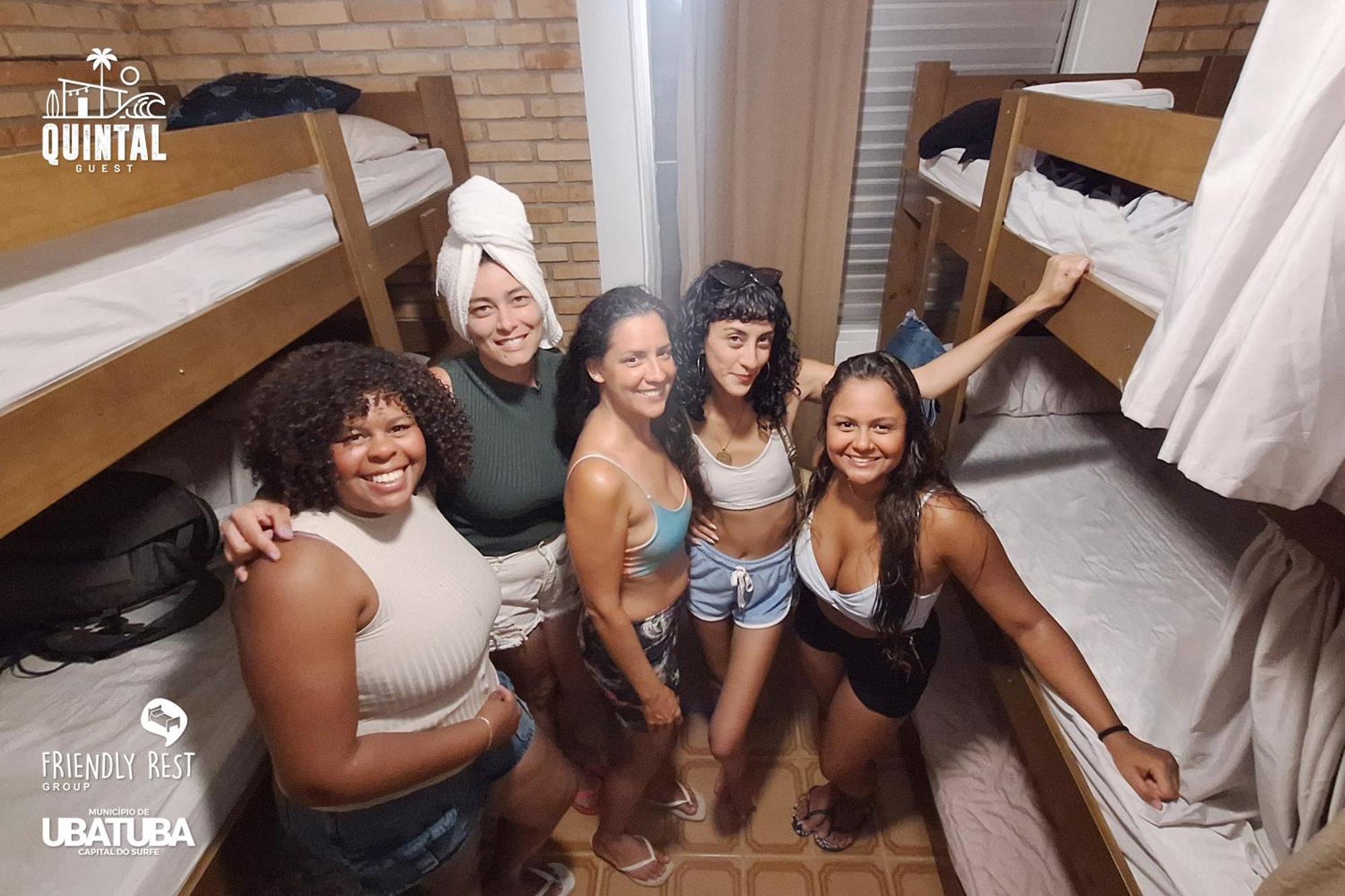 Hostel Quintal Guest Ubatuba - Pg Buitenkant foto